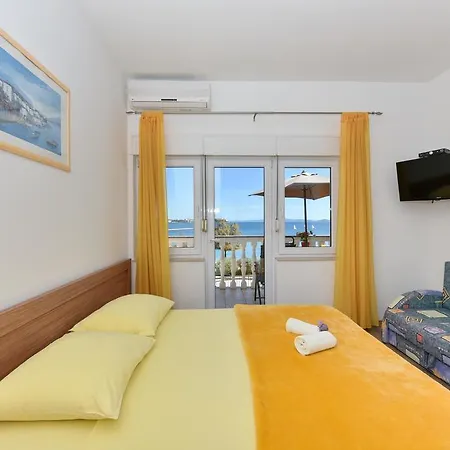 Apartment Marta *