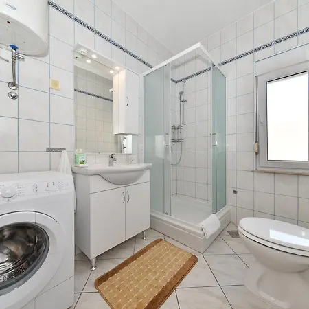 Marta Apartment *
