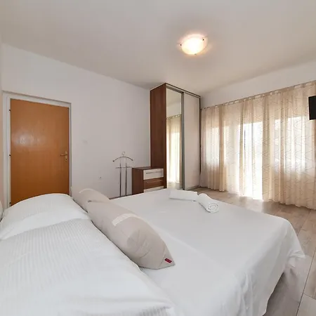 Marta Apartment