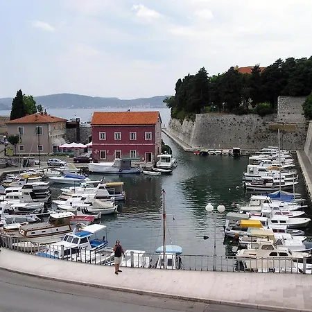 Daire Marta Zadar